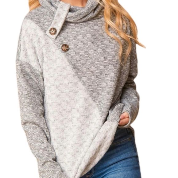 Women's Grey & White Sweater Small-3XL - Picture 1 of 9